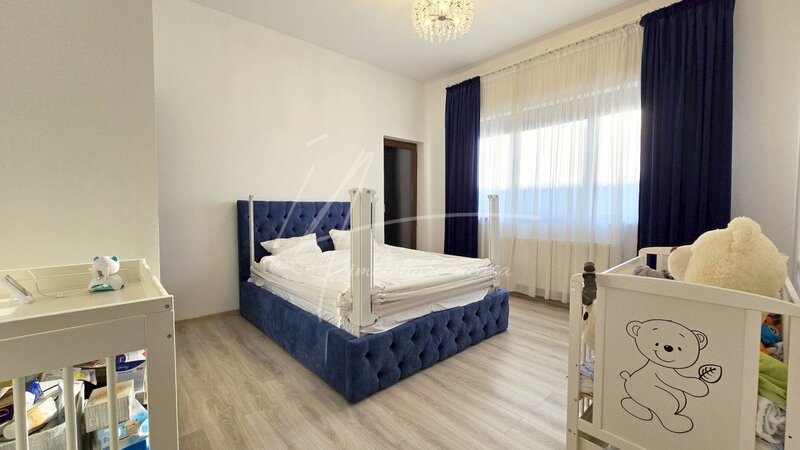 Prelugirea Ghencea intersectie Valea Oltului, penthouse cu terasa,